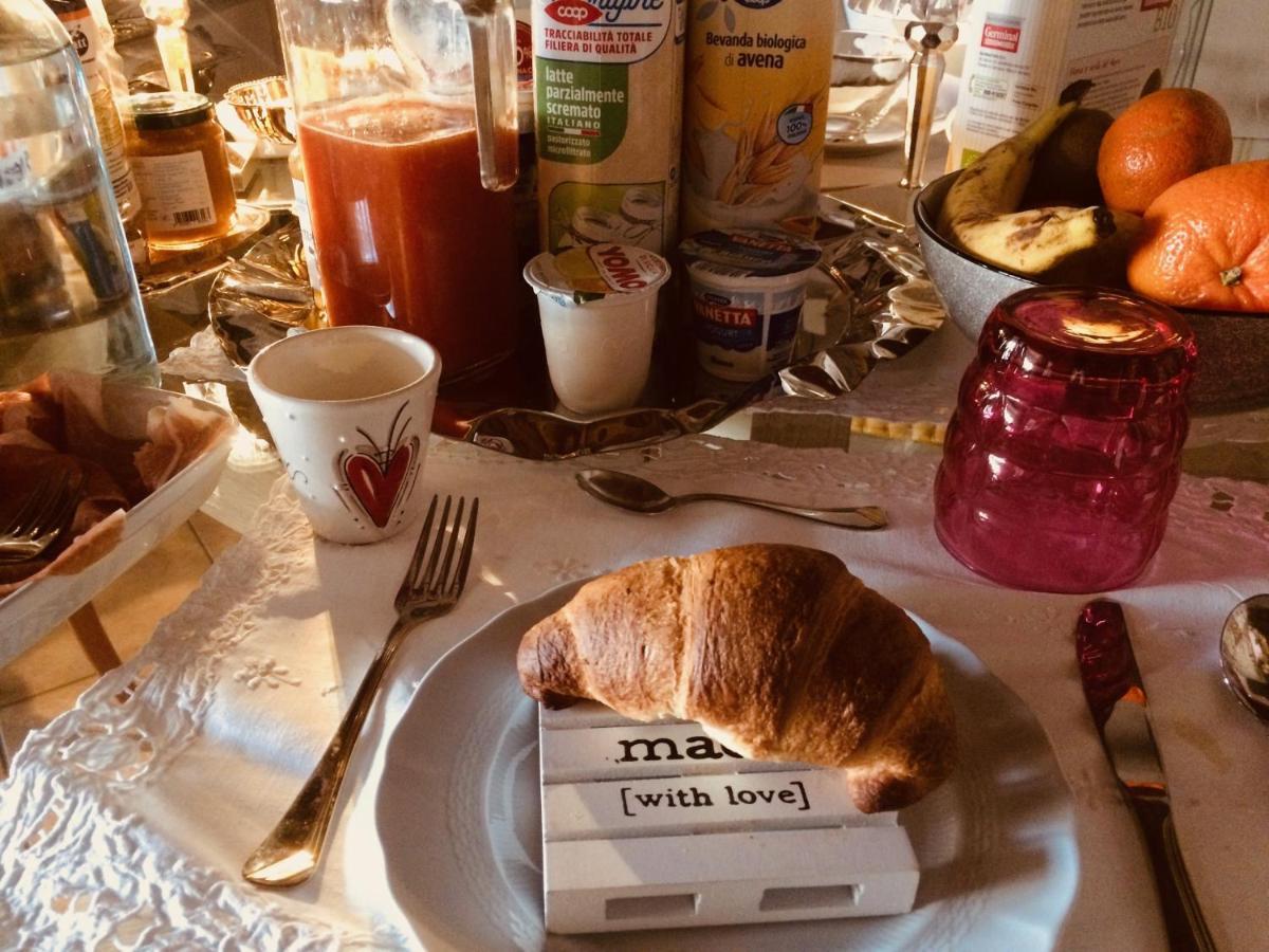 Da Coco E Mini,L'Angolo Per Ceramiste In Viaggio - Faenza Extérieur photo